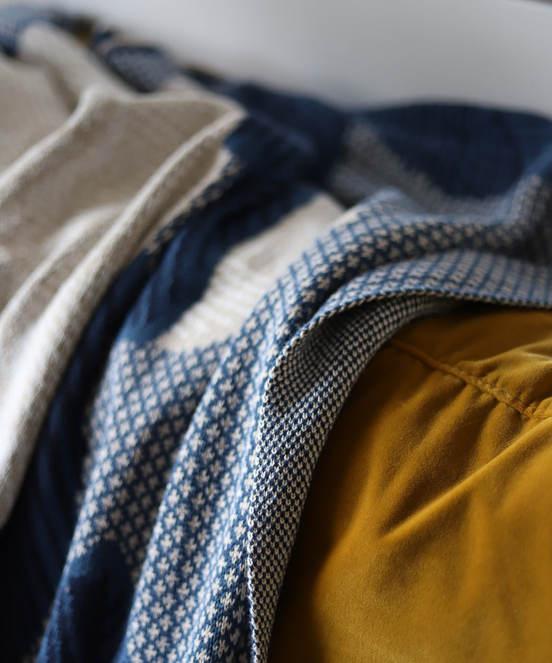 Blue Camellia Blanket